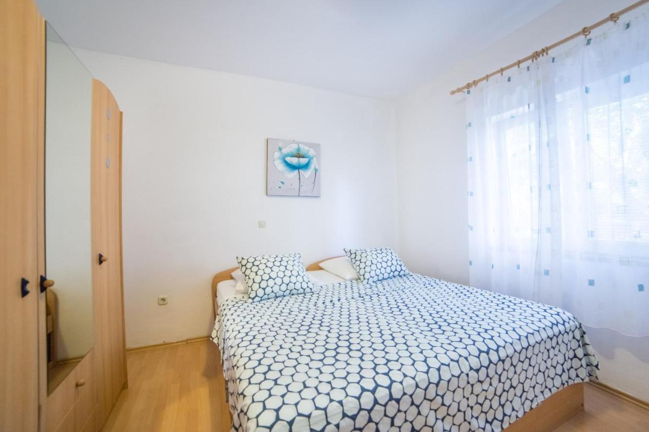 Apartment Jadranka Brist Dış mekan fotoğraf